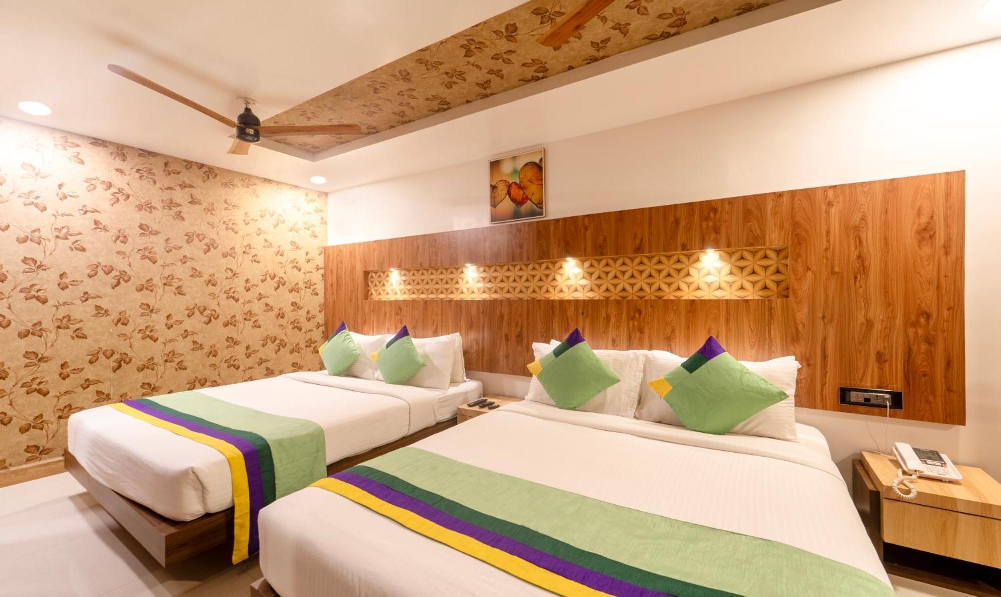 Hotel Treebo Golden Swan Pammal Chennai Esterno foto