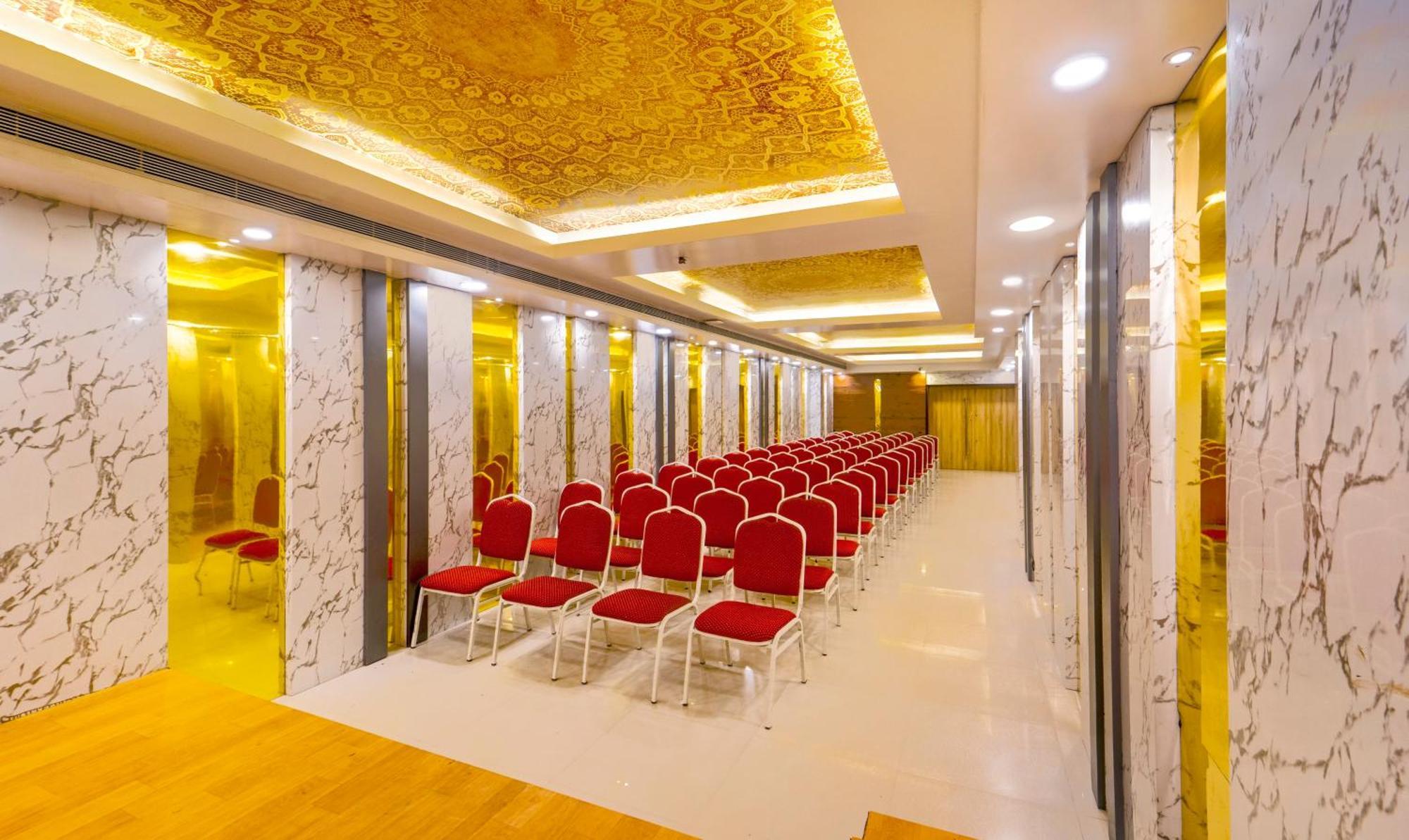 Hotel Treebo Golden Swan Pammal Chennai Esterno foto